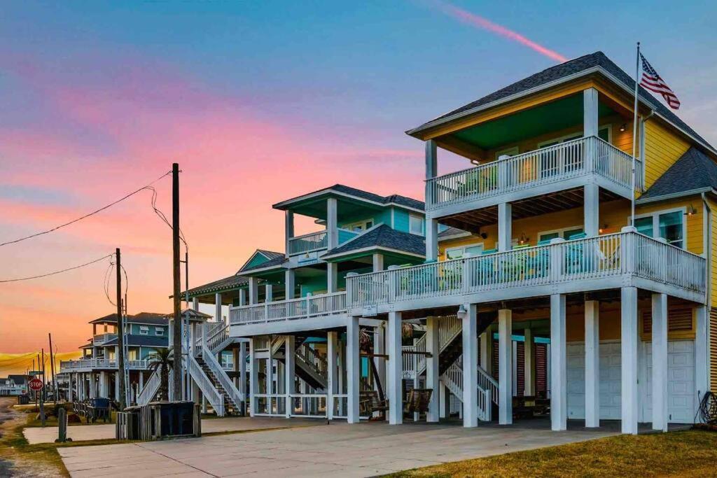 Вілла Beachfront*Spectacular View*4 Bd*Sleeps 14 Bolivar Peninsula Екстер'єр фото